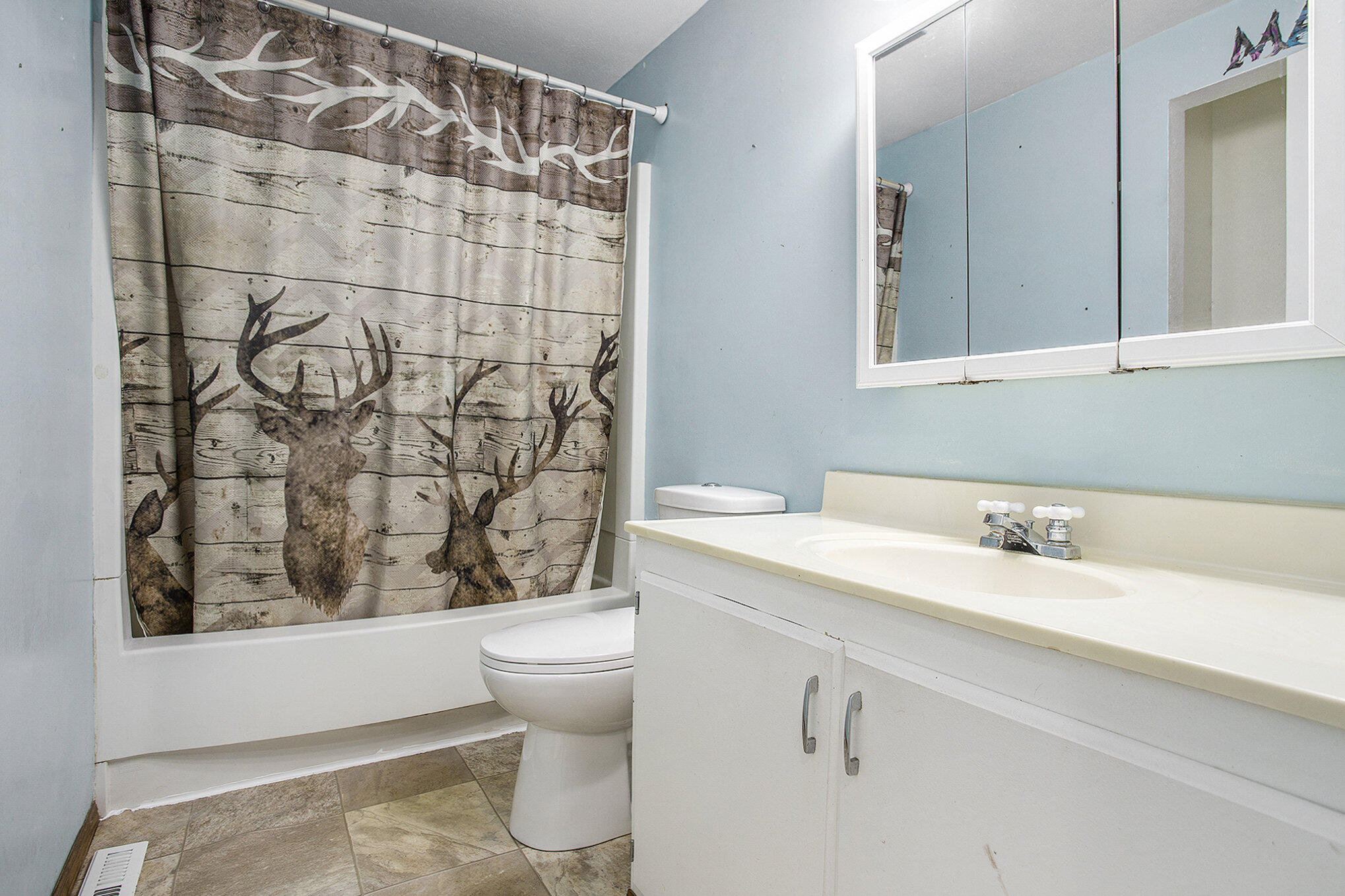 64918 Shaffer Road Constantine, MI 49042 - Photo 12 of 40 012_581a4198