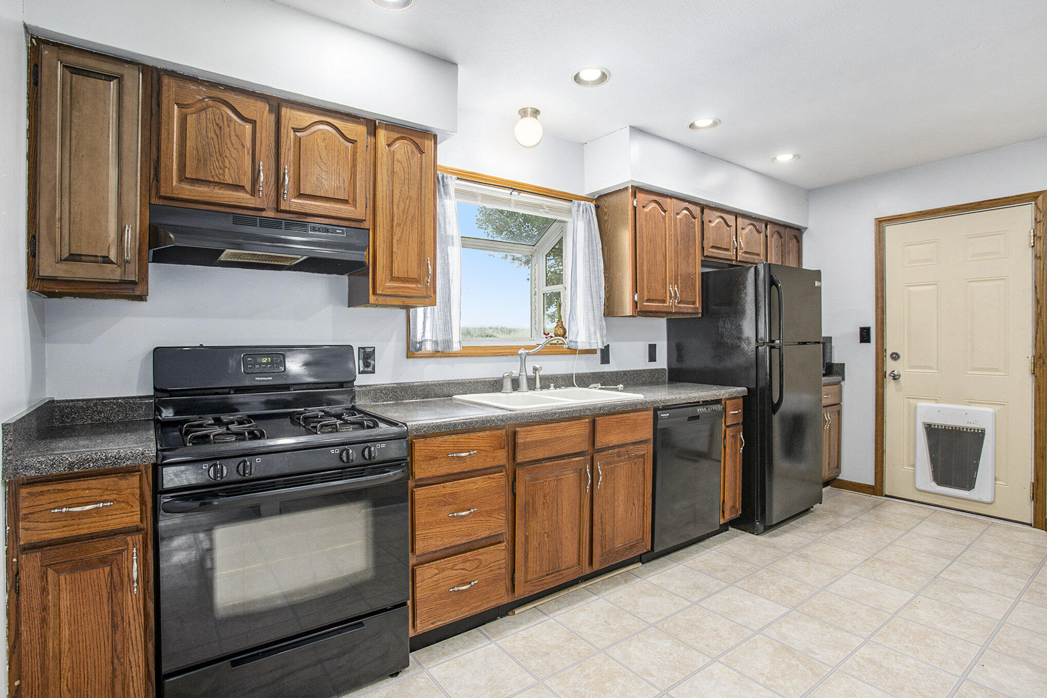 64918 Shaffer Road Constantine, MI 49042 - Photo 9 of 40 009_581a4192