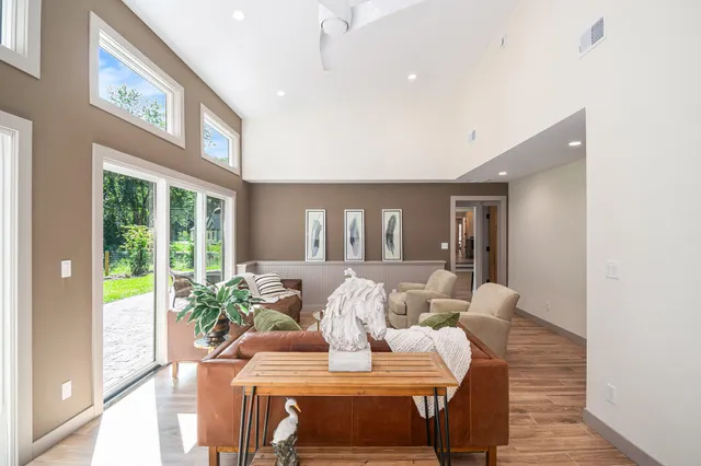 $1,200,000 | 9325 Matthews Road, Union Pier, MI 49129