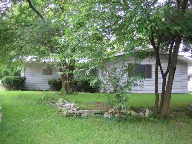 5526 North Hamilton Road Peoria, IL 61614 - Photo 2 of 2 Gallery Image 2