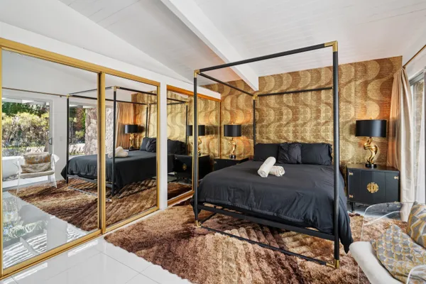 $1,595,000 | 2101 North Berne Drive, Palm Springs, CA 92262