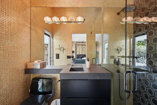 $1,595,000 | 2101 North Berne Drive, Palm Springs, CA 92262