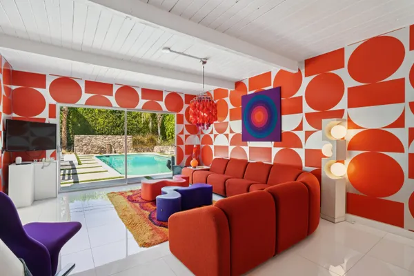 $1,595,000 | 2101 North Berne Drive, Palm Springs, CA 92262