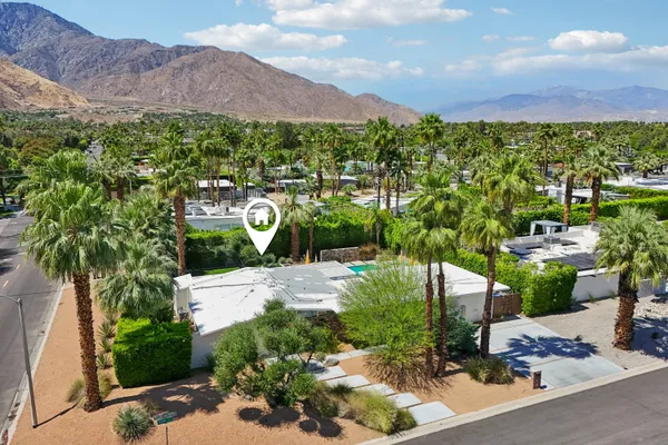 $1,595,000 | 2101 North Berne Drive, Palm Springs, CA 92262