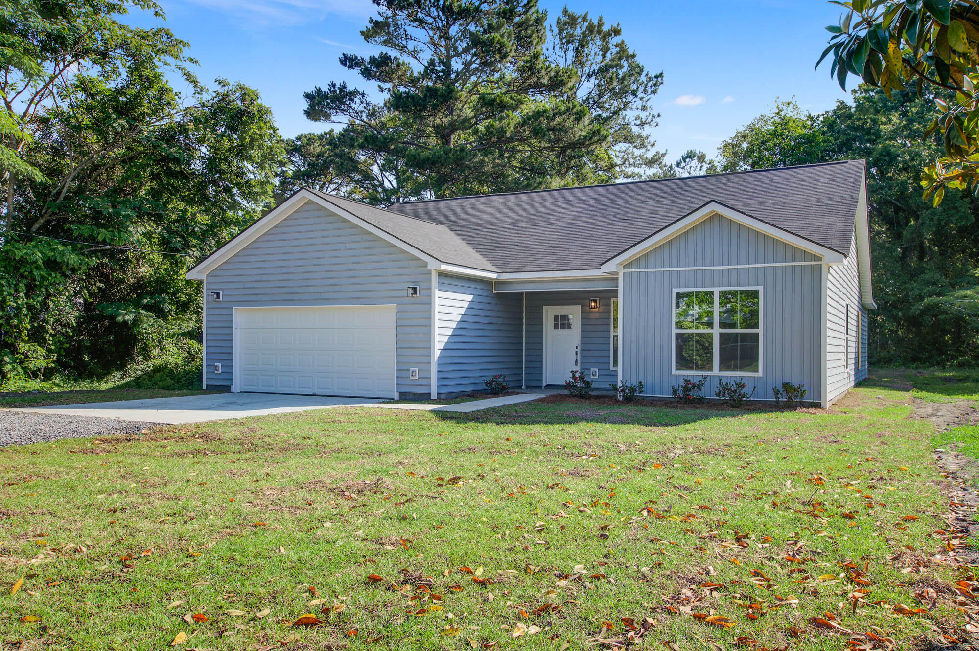 8950 Baldwin Road North Charleston, SC 29406 - Photo 3 of 26 8950 (3)