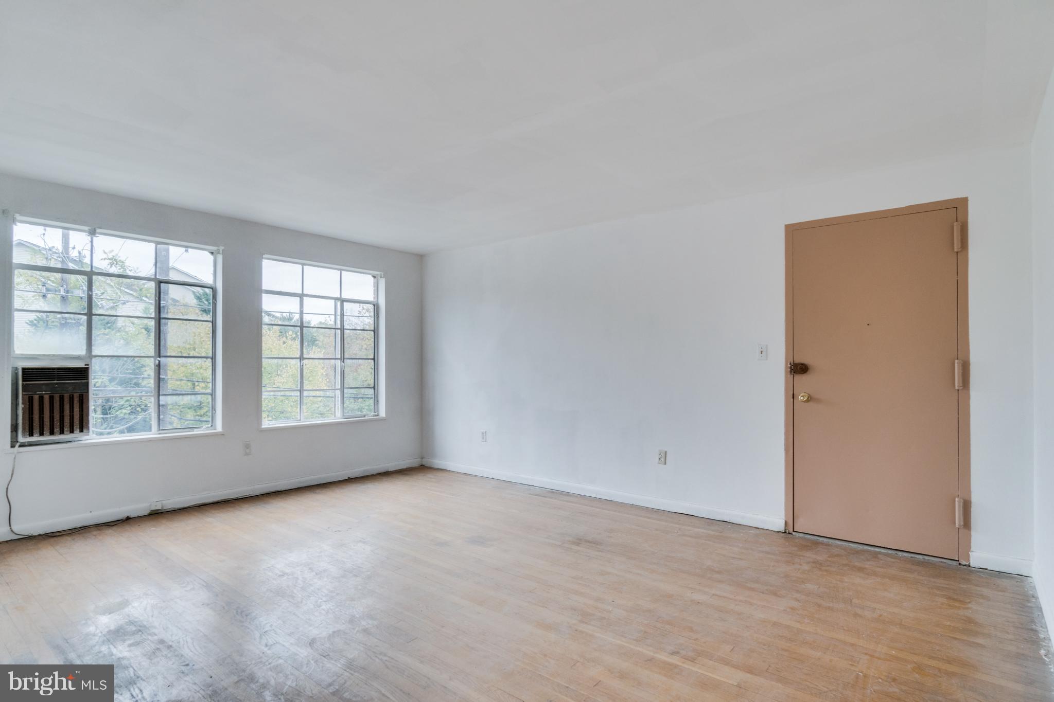 2410 Good Hope Road Southeast, Unit 204 Washington, DC 20020 - Photo 4 of 25 Living Room