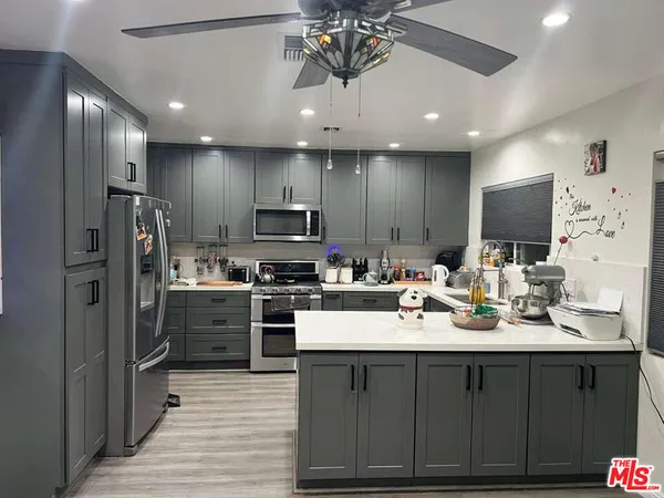 $929,000 | 17014 Rinaldi Street, Granada Hills, CA 91344