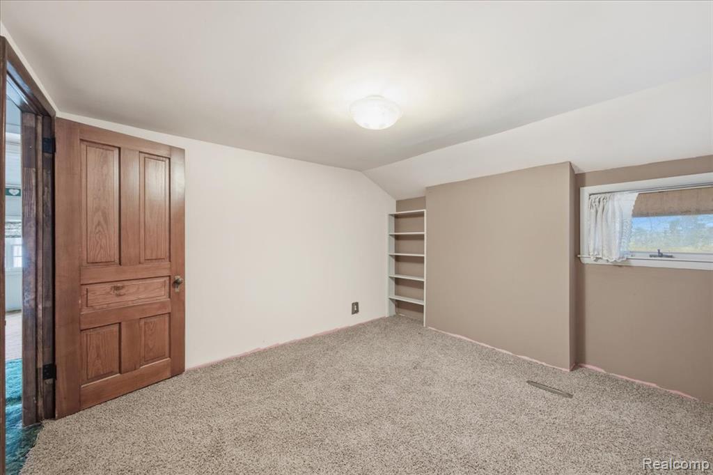 5896 Silver Birch Road Ortonville, MI 48462 - Photo 31 of 76