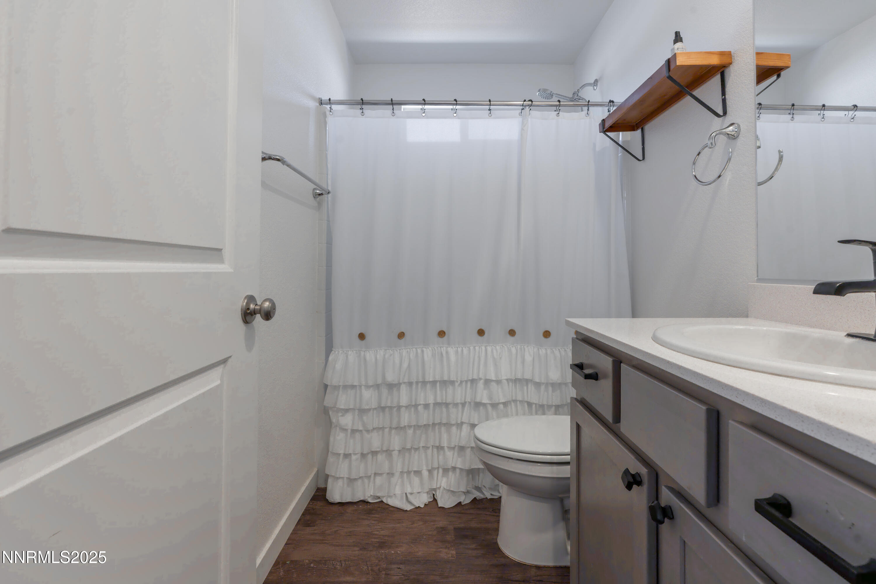 102 Halite Drive Dayton, NV 89403 - Photo 21 of 34 a bathroom with a sink a toilet and shower
