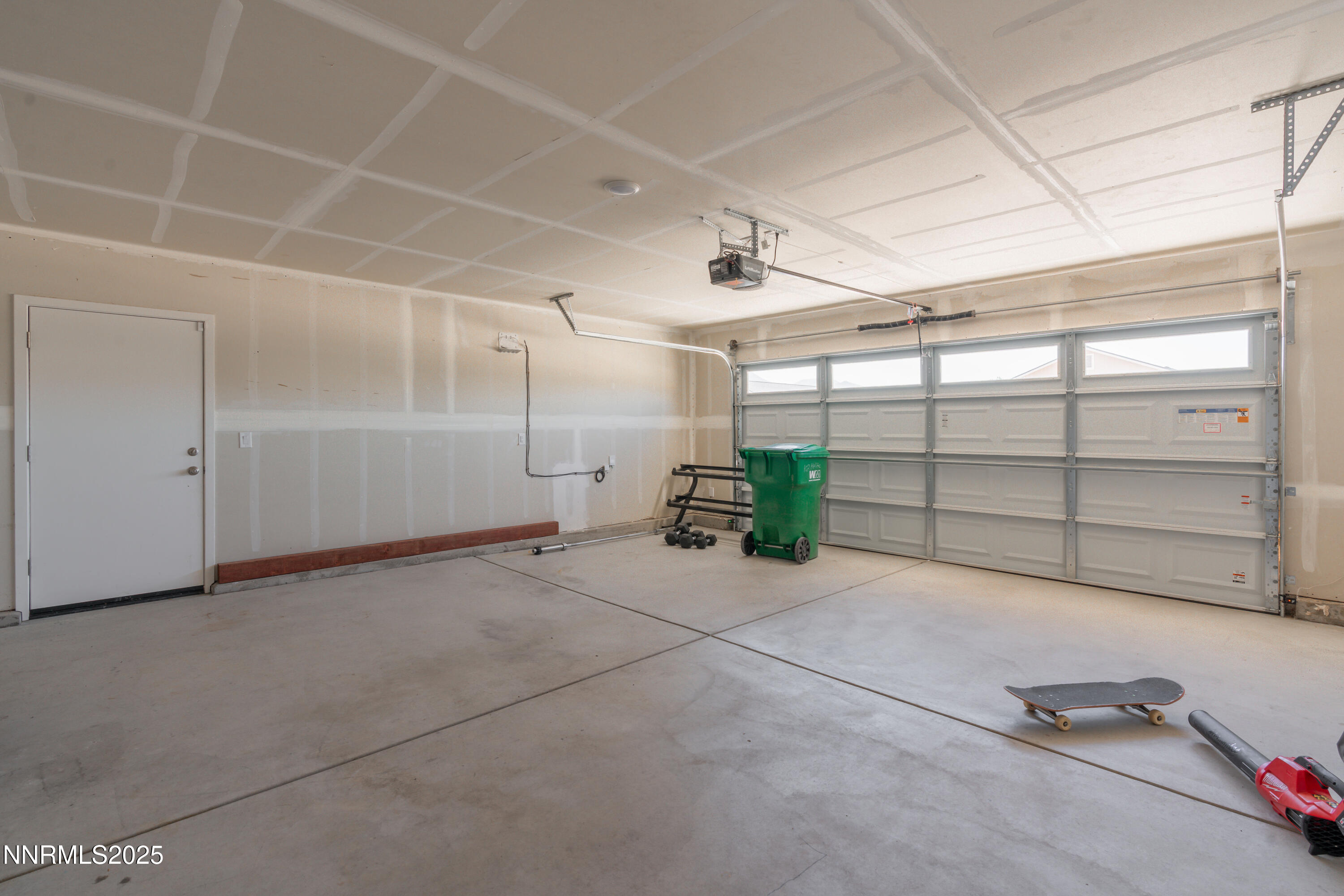 102 Halite Drive Dayton, NV 89403 - Photo 22 of 34 a view of a garage