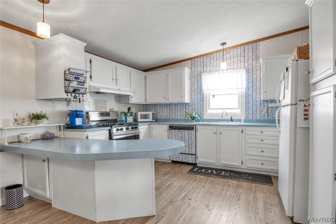 8 Cardinal Road Cheektowaga, NY 14227 - Photo 18 of 39