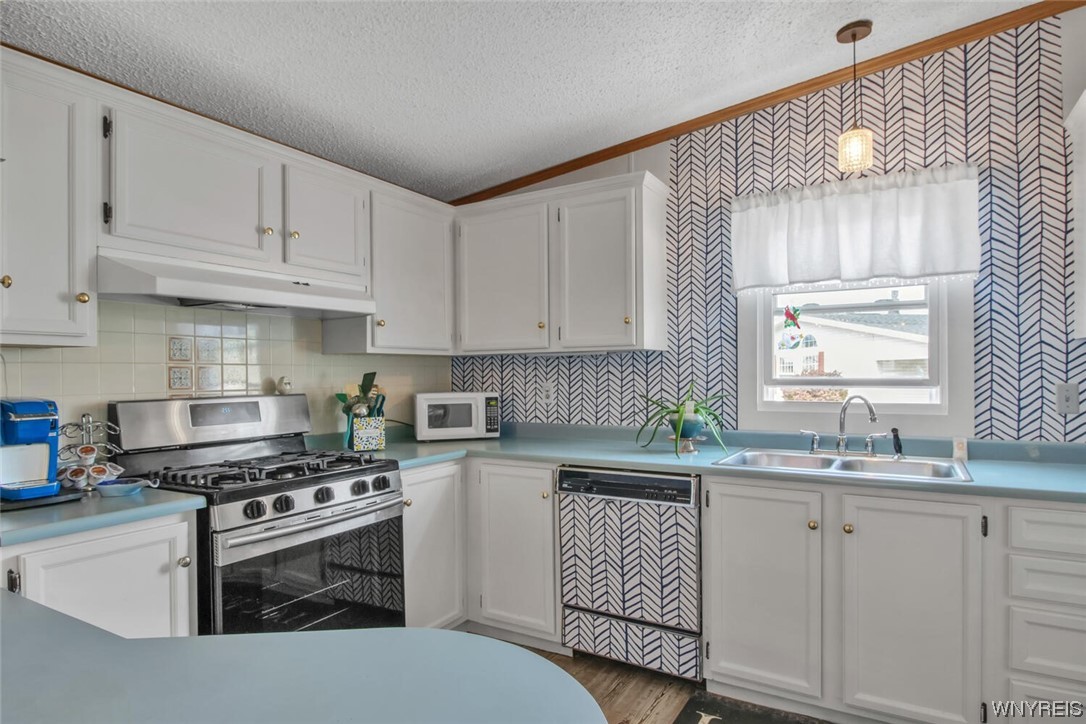 8 Cardinal Road Cheektowaga, NY 14227 - Photo 20 of 39