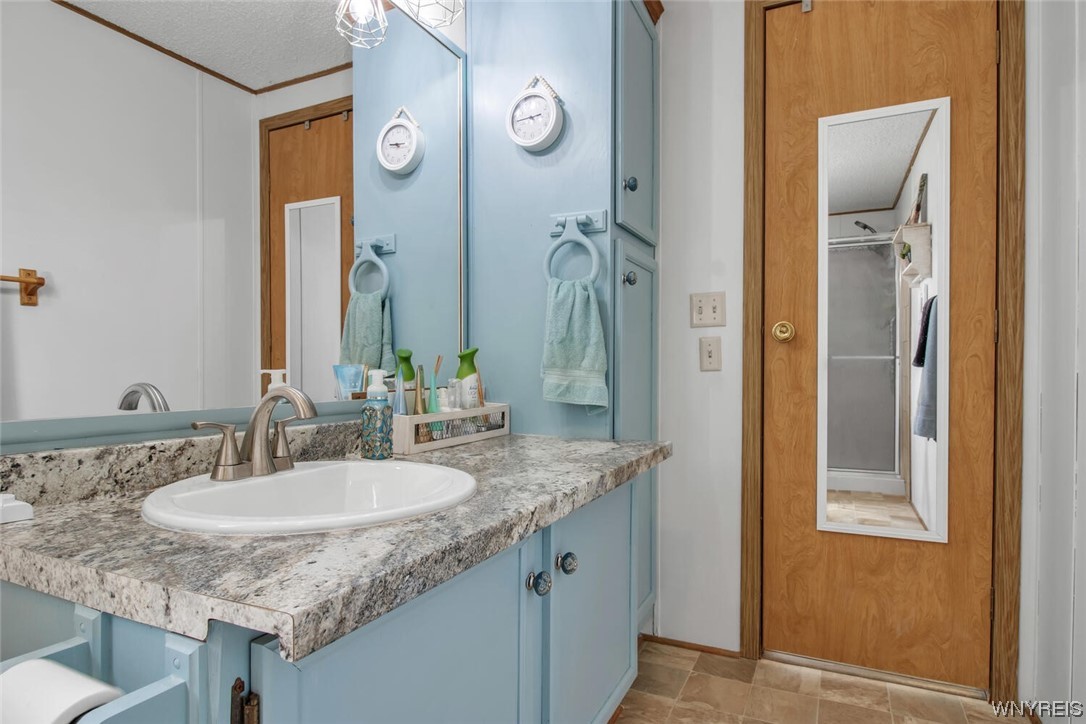 8 Cardinal Road Cheektowaga, NY 14227 - Photo 30 of 39