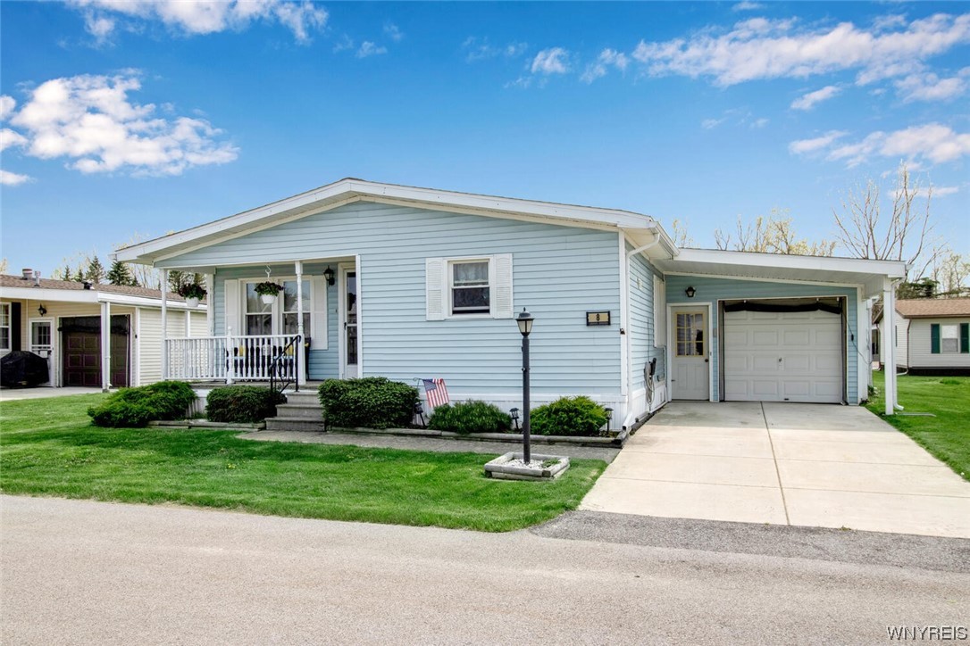 8 Cardinal Road Cheektowaga, NY 14227 - Photo 5 of 39