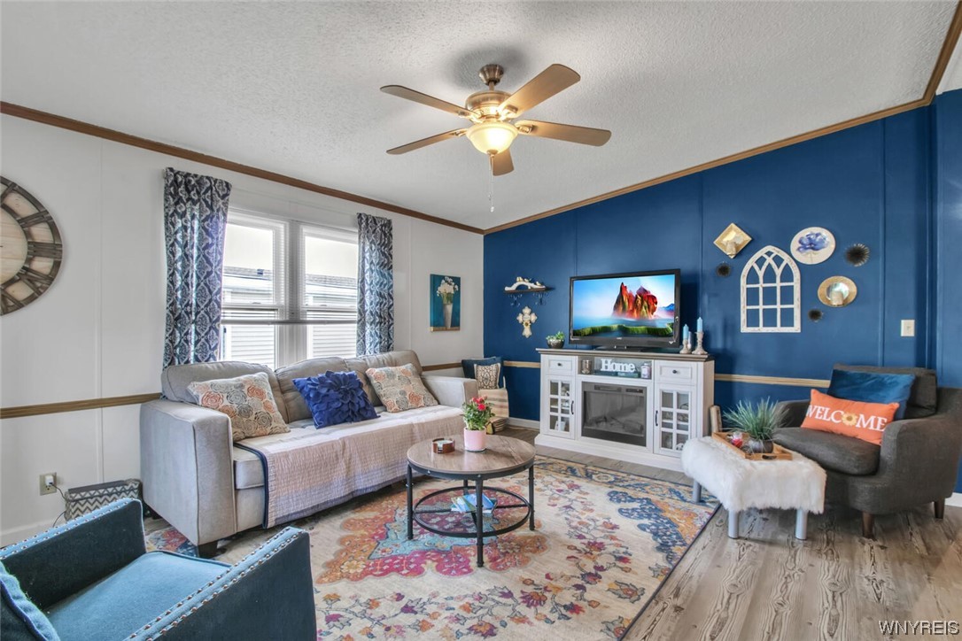 8 Cardinal Road Cheektowaga, NY 14227 - Photo 9 of 39