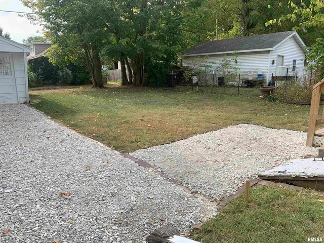 $114,900 | 518 West Willcox Avenue, Peoria, IL 61604