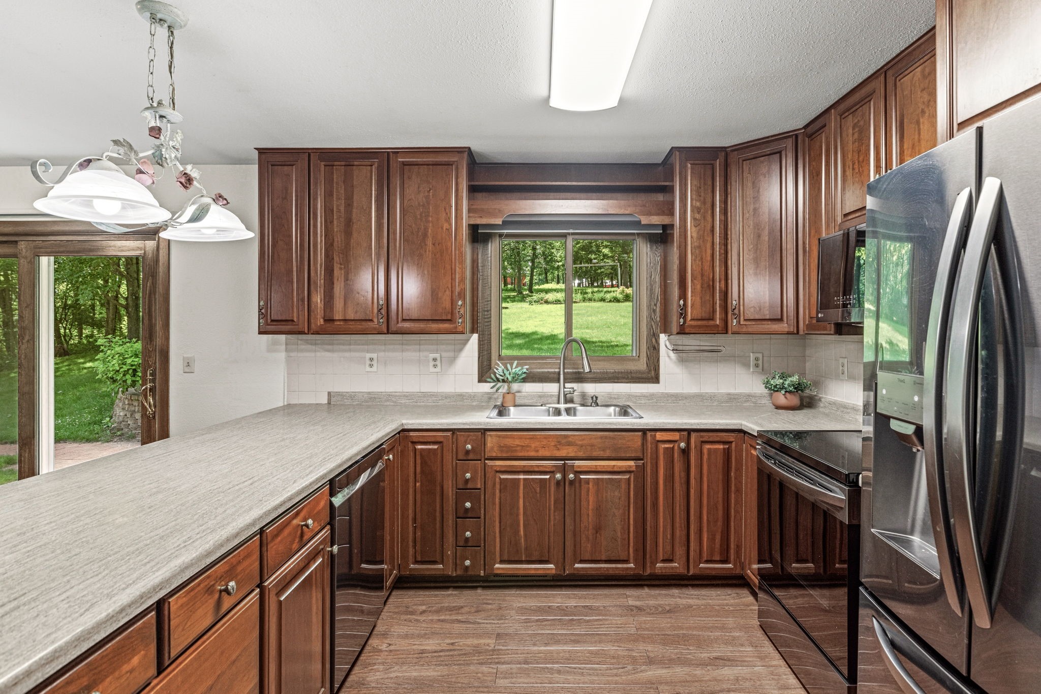 S8250 Todd Road Eau Claire, WI 54701 - Photo 9 of 48
