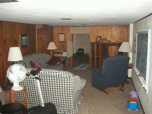 1017 Torrence Drive Springfield, OH 45503 - Photo 4 of 8 Gallery Image 4