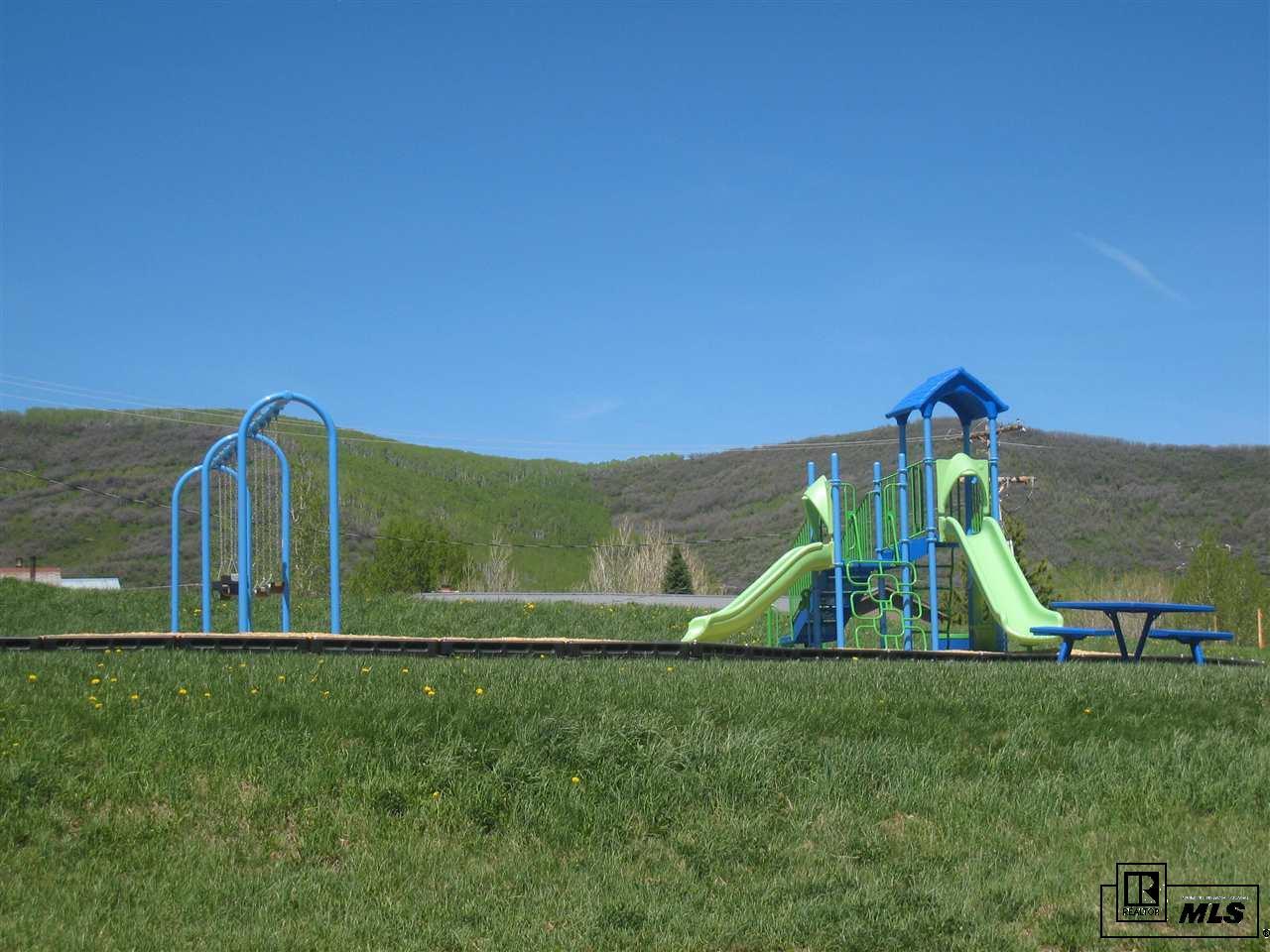 140 Oak Ridge Drive Oak Creek, CO 80467 - Photo 6 of 26