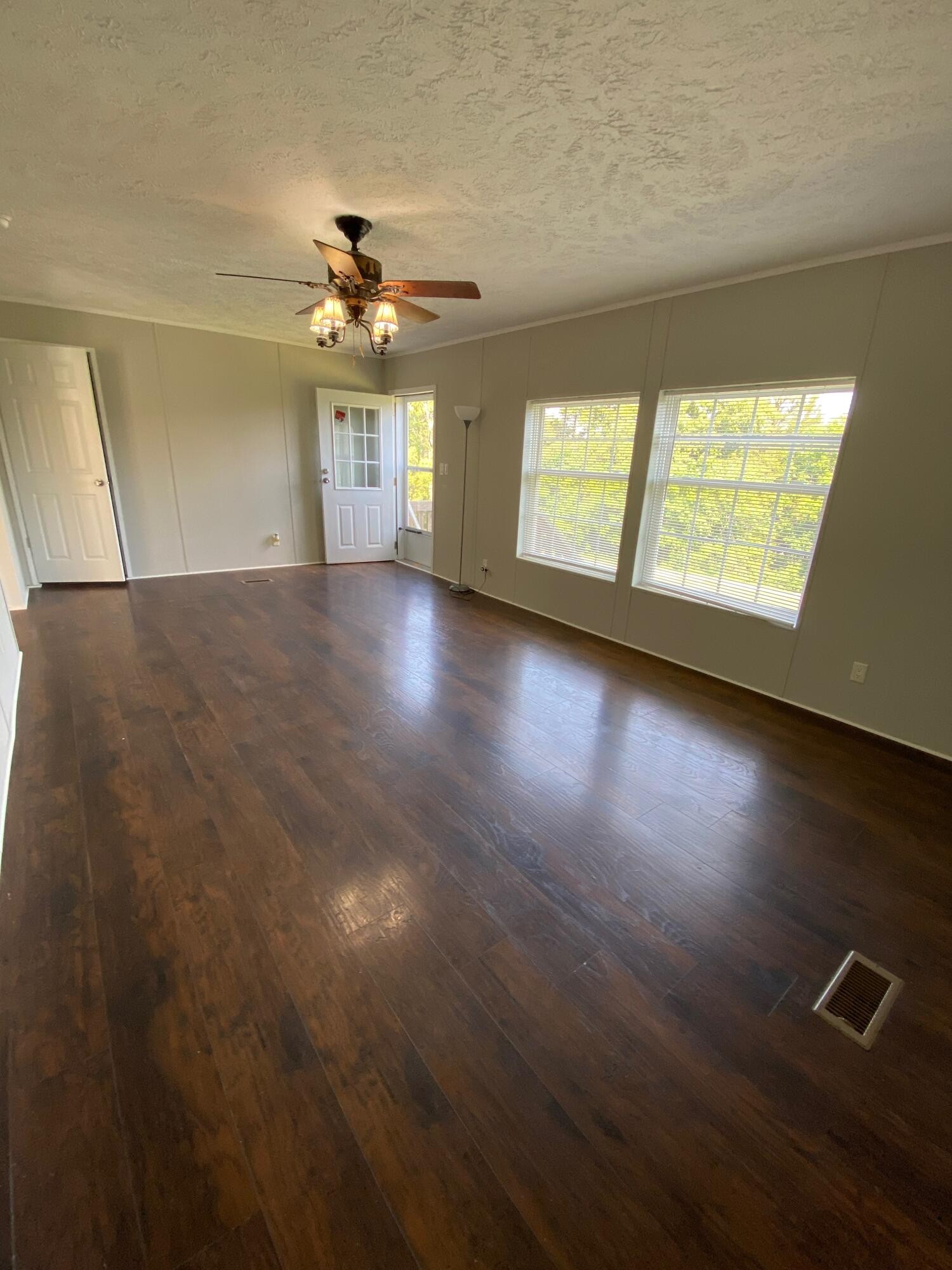 204 High Street, Unit 3 Charleston, TN 37310 - Photo 4 of 30 Gallery Image 4