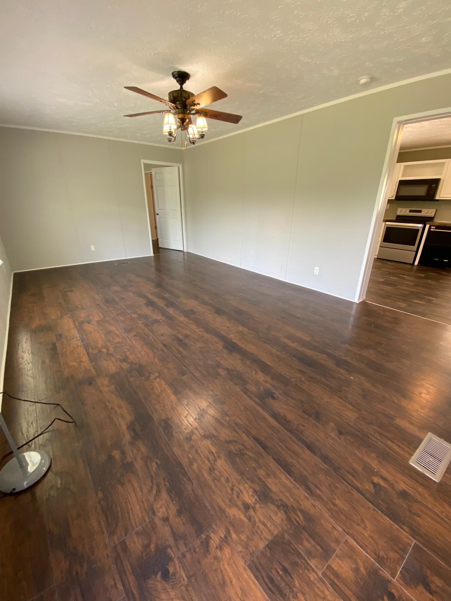 204 High Street, Unit 3 Charleston, TN 37310 - Photo 5 of 30 Gallery Image 5