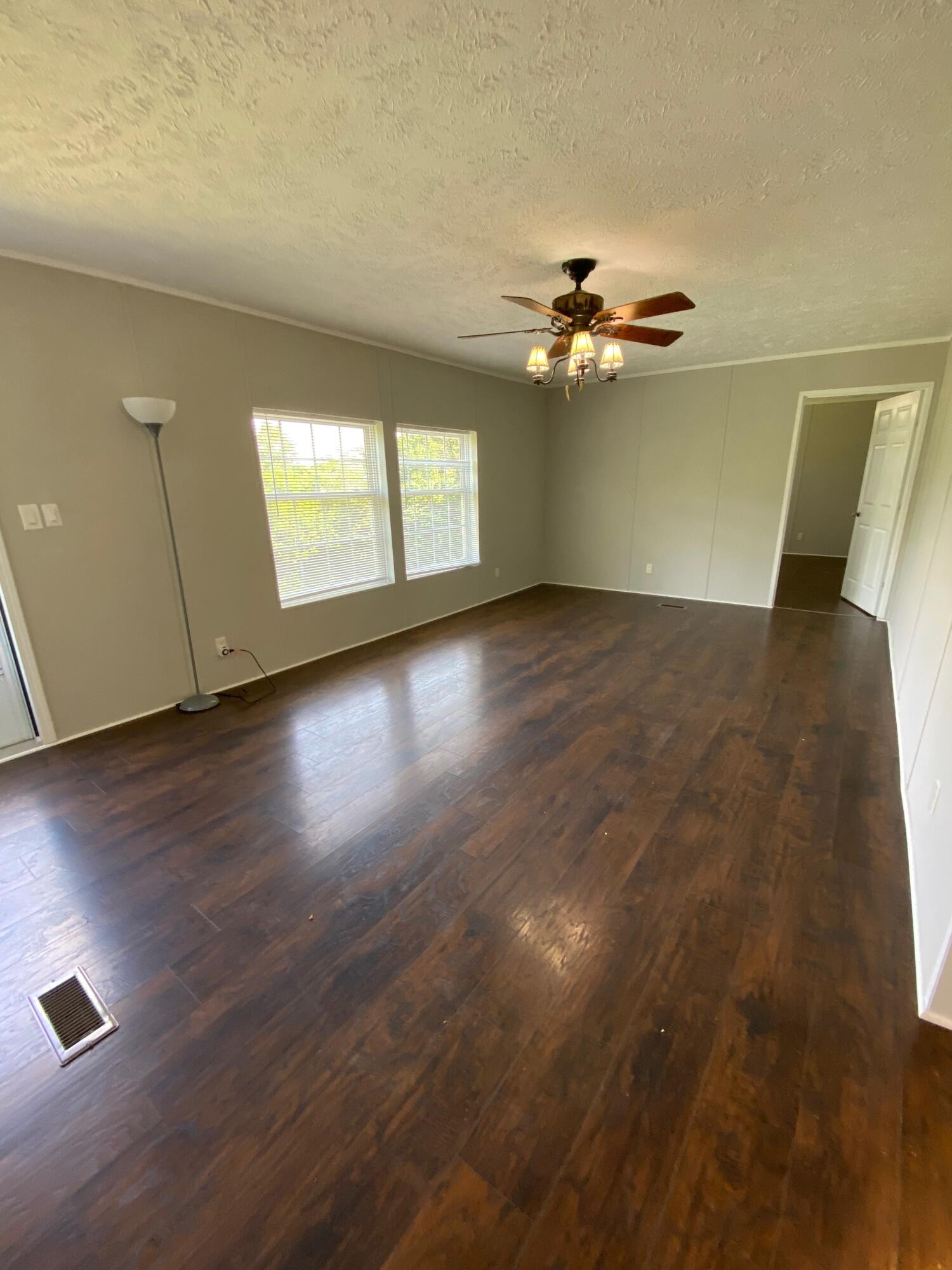 204 High Street, Unit 3 Charleston, TN 37310 - Photo 6 of 30 Gallery Image 6