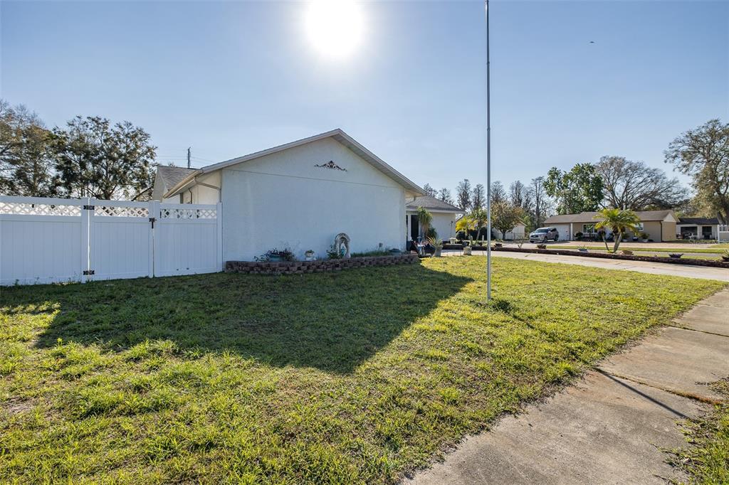 7931 Rusty Oak Drive New Port Richey, FL 34653 - Photo 21 of 39 Gallery Image 21