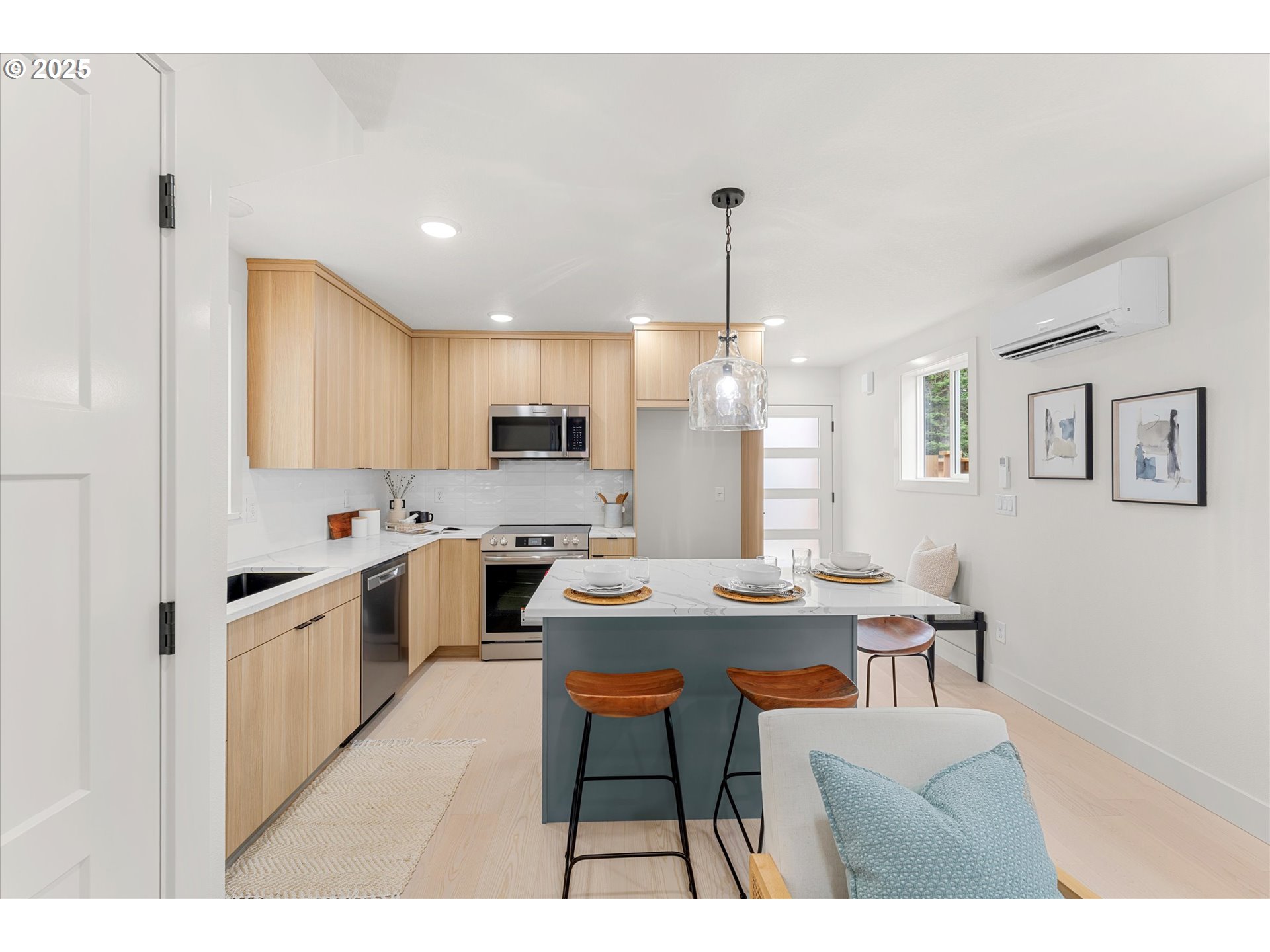 5004 Southeast Rural Street, Unit C Portland, OR 97206 - Photo 16 of 46 Gallery Image 16