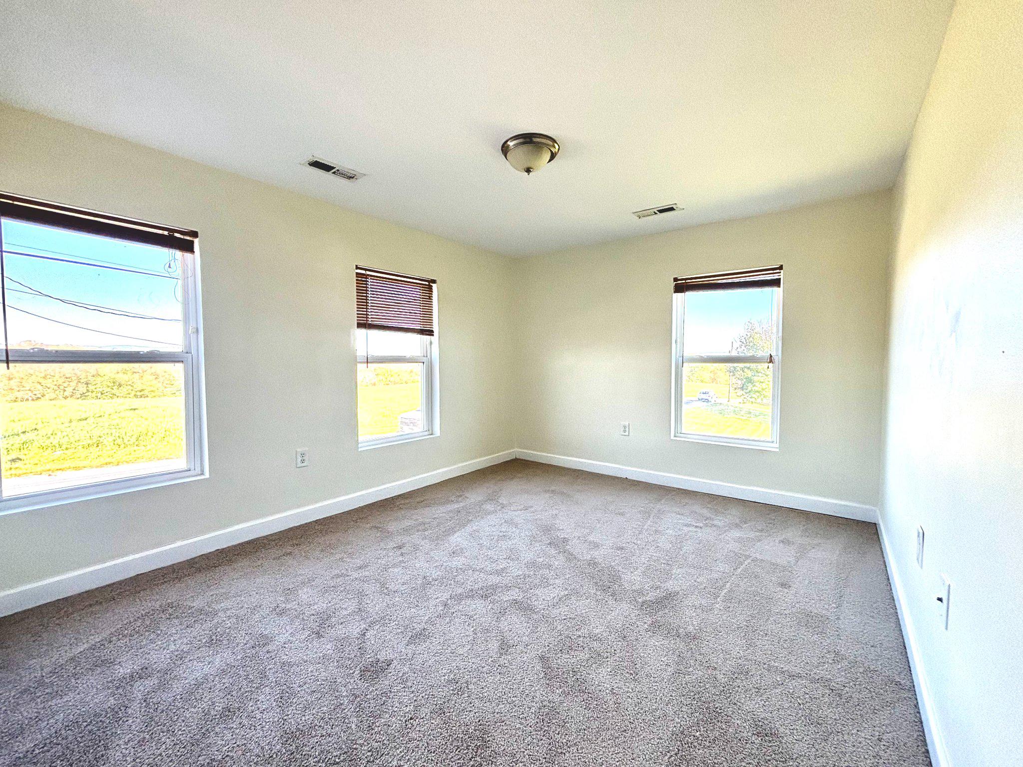 5054 Broad Run Road Jefferson, MD 21755 - Photo 14 of 23 Bedroom 3