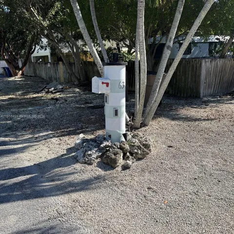 $3,800 | 63 Bass Avenue, Unit 2, Key Largo, FL 33037