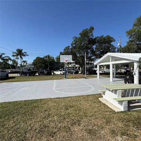 $3,800 | 63 Bass Avenue, Unit 2, Key Largo, FL 33037