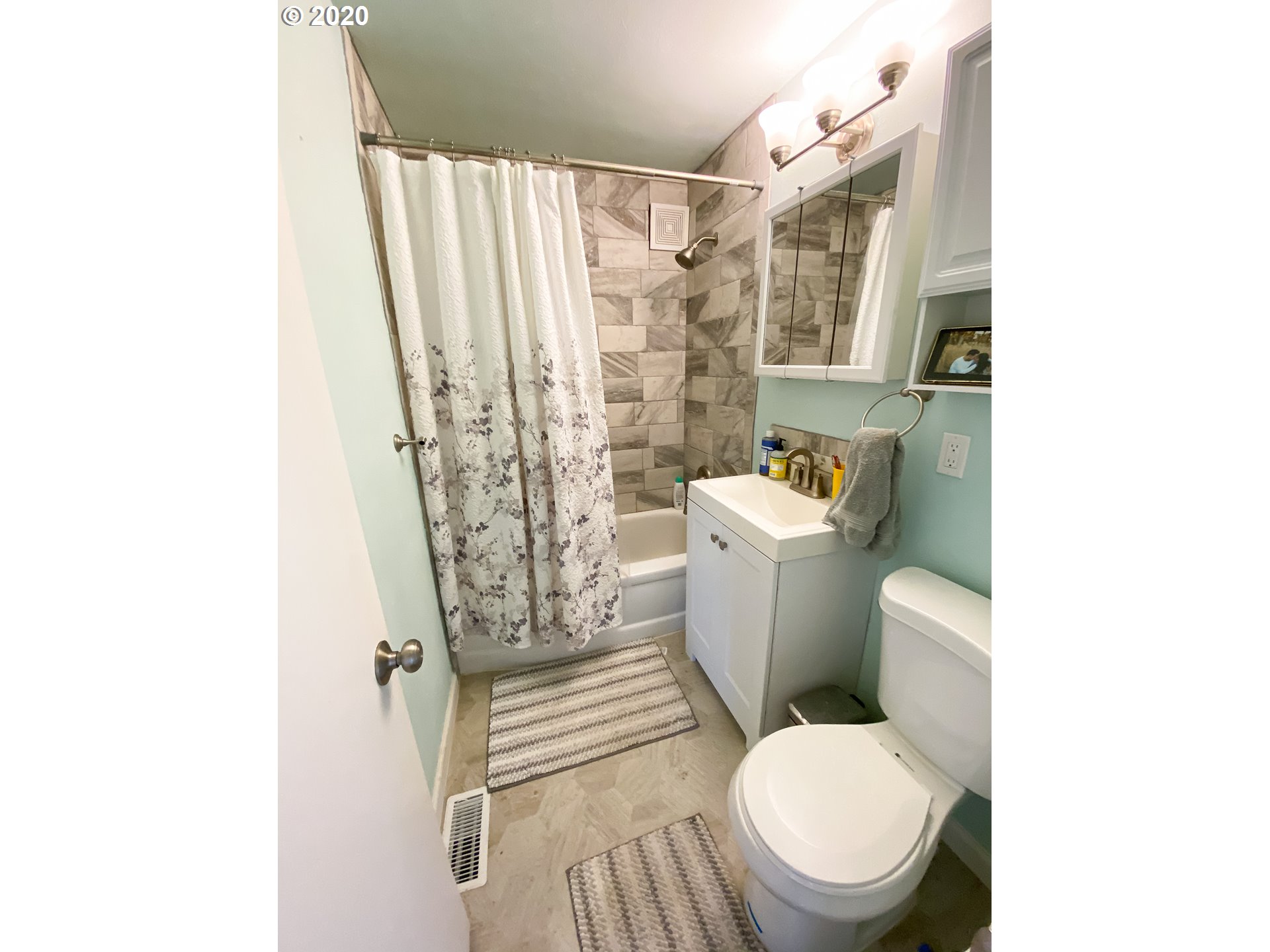 1465 N Street Springfield, OR 97477 - Photo 14 of 22