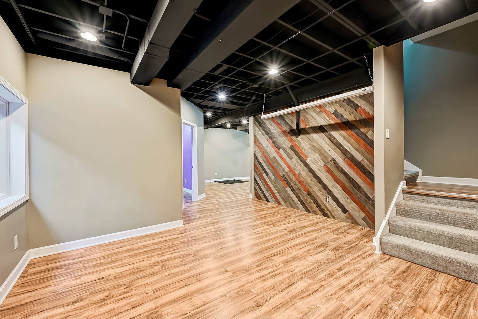14951 South Preserve Drive Lockport, IL 60441 - Photo 22 of 25 a view of a room with wooden floor