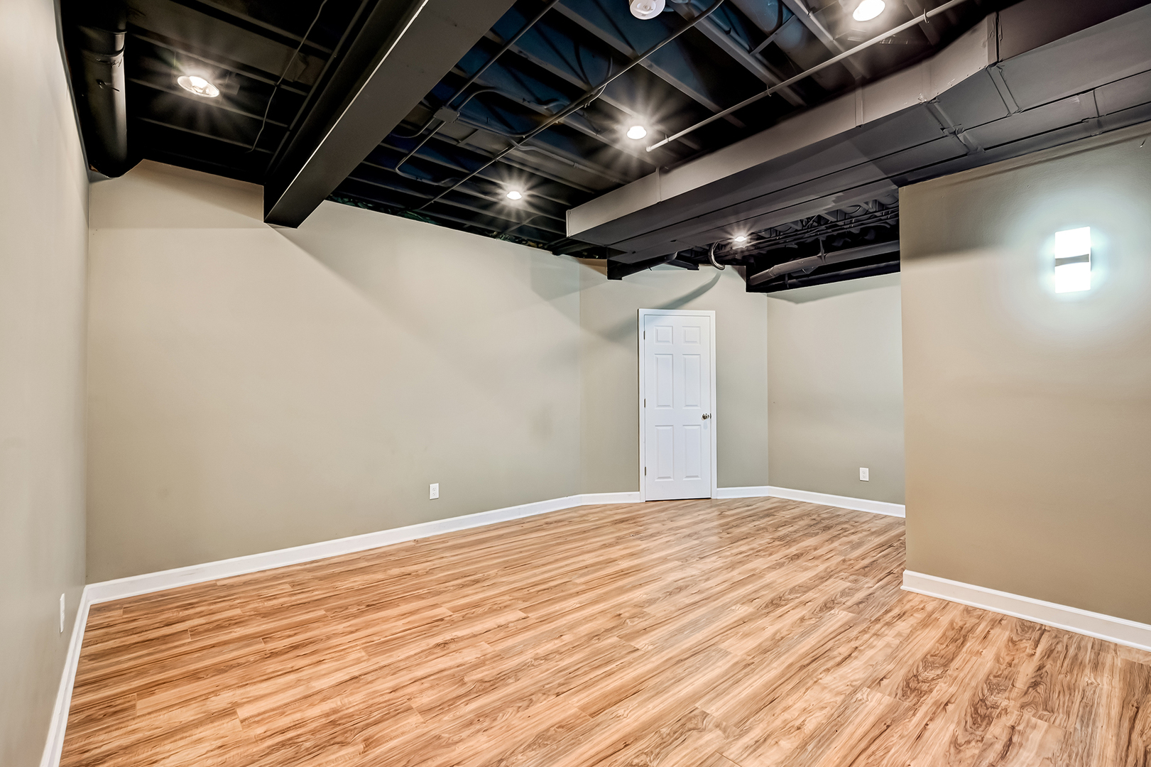 14951 South Preserve Drive Lockport, IL 60441 - Photo 24 of 25 a view of empty room