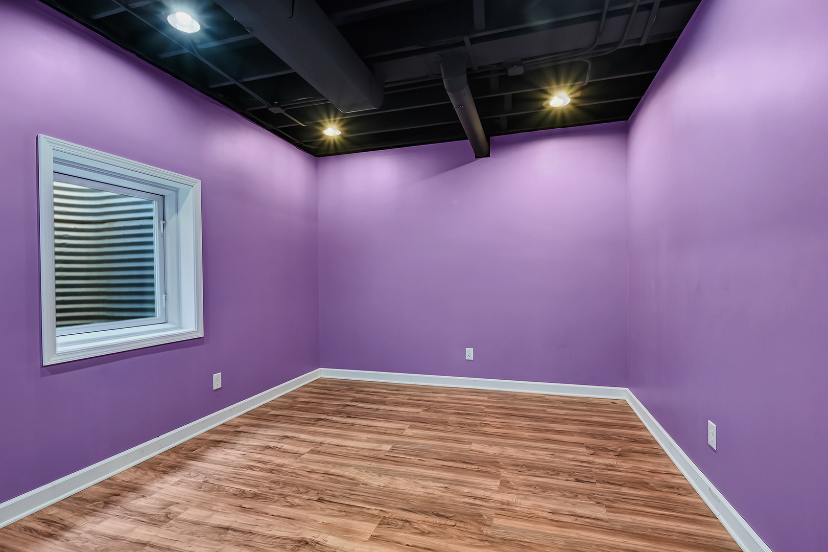 14951 South Preserve Drive Lockport, IL 60441 - Photo 25 of 25 a view of an empty room