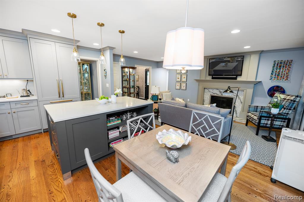 32666 Old Post Road Beverly Hills, MI 48025 - Photo 8 of 39