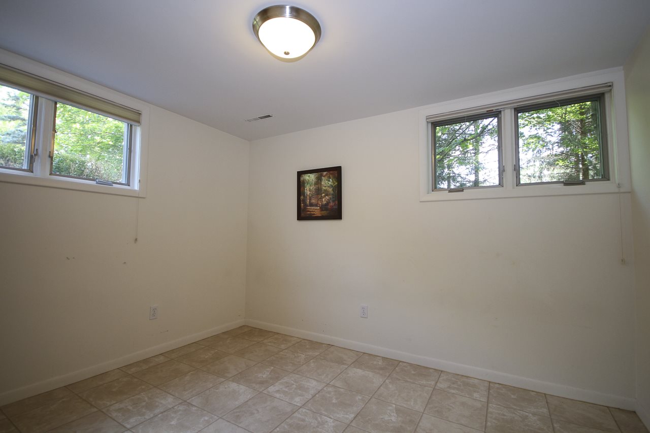1701 East River Road Mount Pleasant, MI 48858 - Photo 31 of 46 1876579-30.JPG