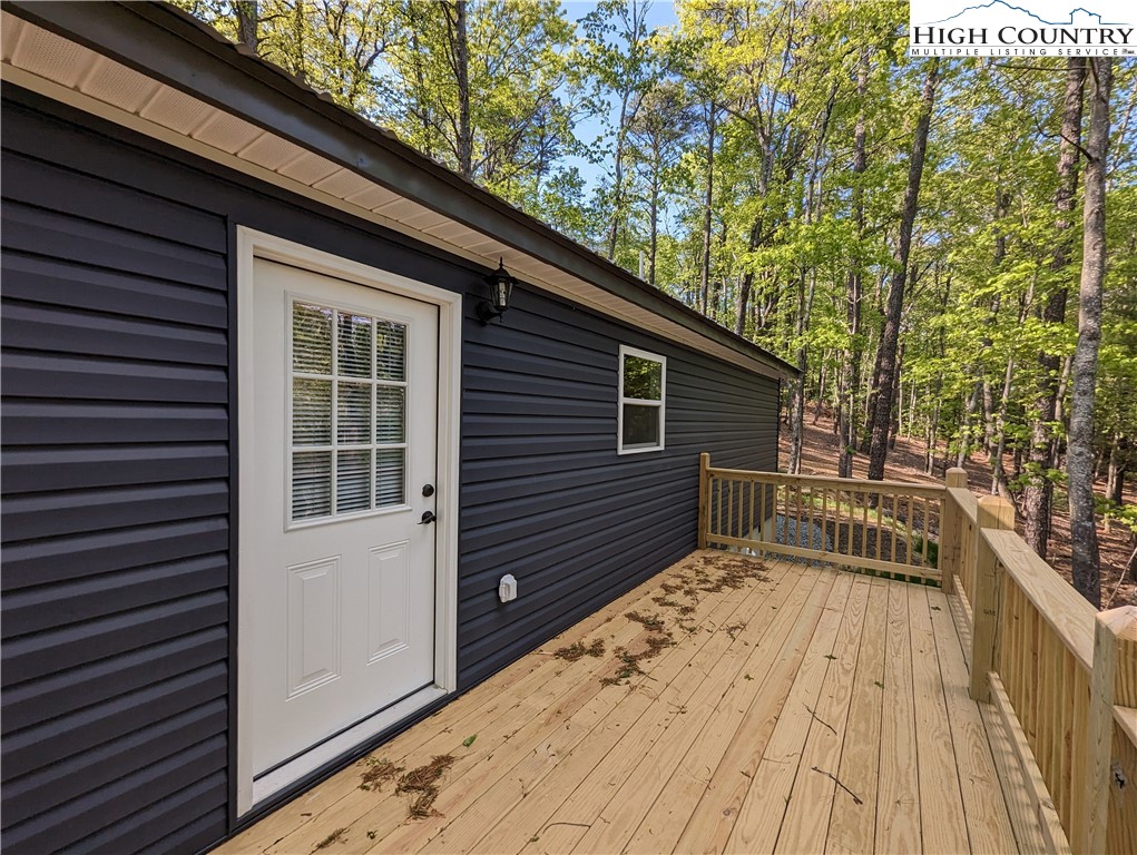 44 Araniska Road Glade Valley, NC 28627 - Photo 5 of 21 Gallery Image 5