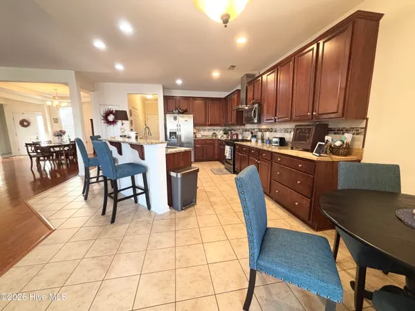 $2,395 | 642 West Chatman Drive Northwest, Calabash, NC 28467