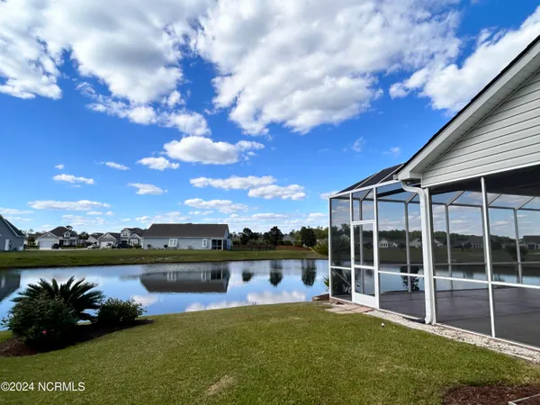 $2,395 | 642 West Chatman Drive Northwest, Calabash, NC 28467