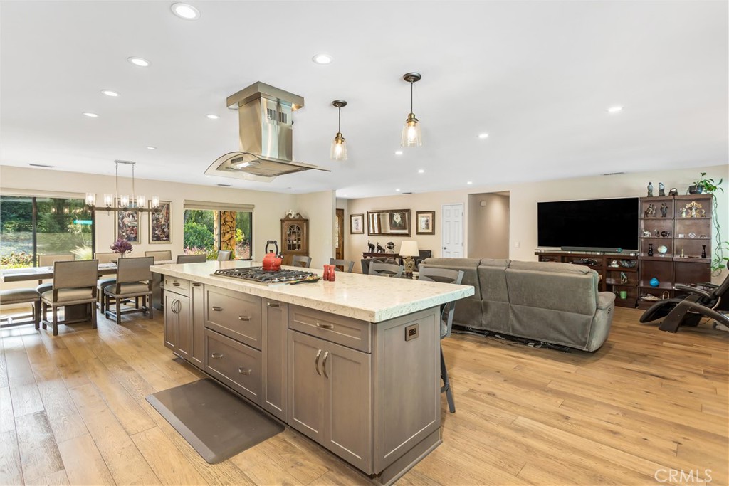 1405 Sterling Road Redlands, CA 92373 - Photo 13 of 49