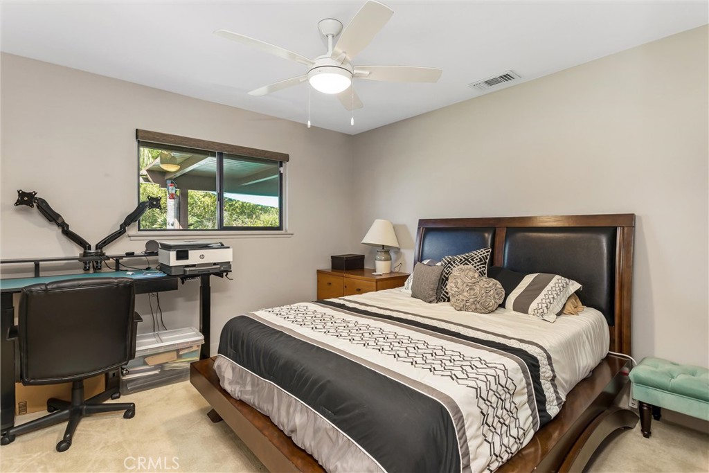 1405 Sterling Road Redlands, CA 92373 - Photo 20 of 49