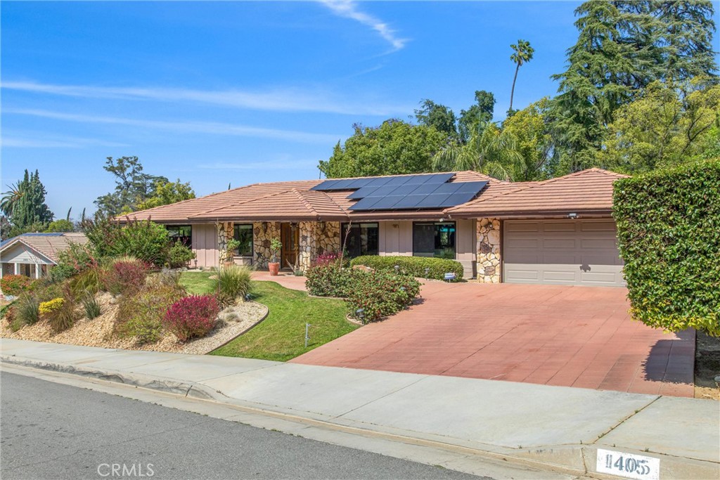 1405 Sterling Road Redlands, CA 92373 - Photo 2 of 49 Original Image