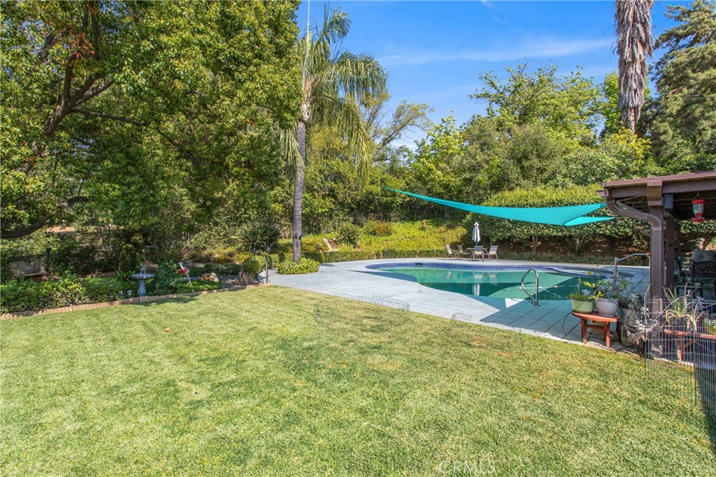 1405 Sterling Road Redlands, CA 92373 - Photo 30 of 49
