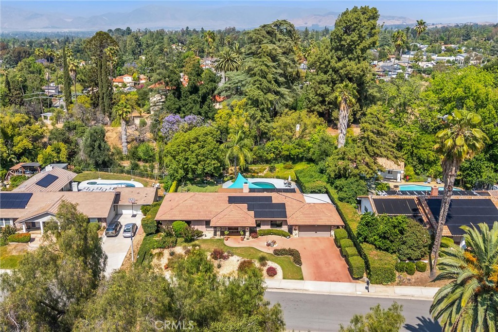 1405 Sterling Road Redlands, CA 92373 - Photo 39 of 49