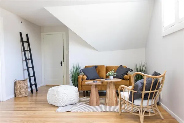 $549,000 | 5707 The Paseo, Kansas City, MO 64110