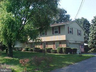 15 Wintermere Road Lebanon, PA 17042 - Photo 3 of 6 Gallery Image 3