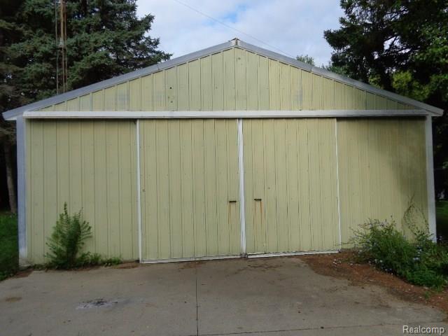 1819 Maple Road Smiths Creek, MI 48074 - Photo 2 of 18 2014-08-27 09.54