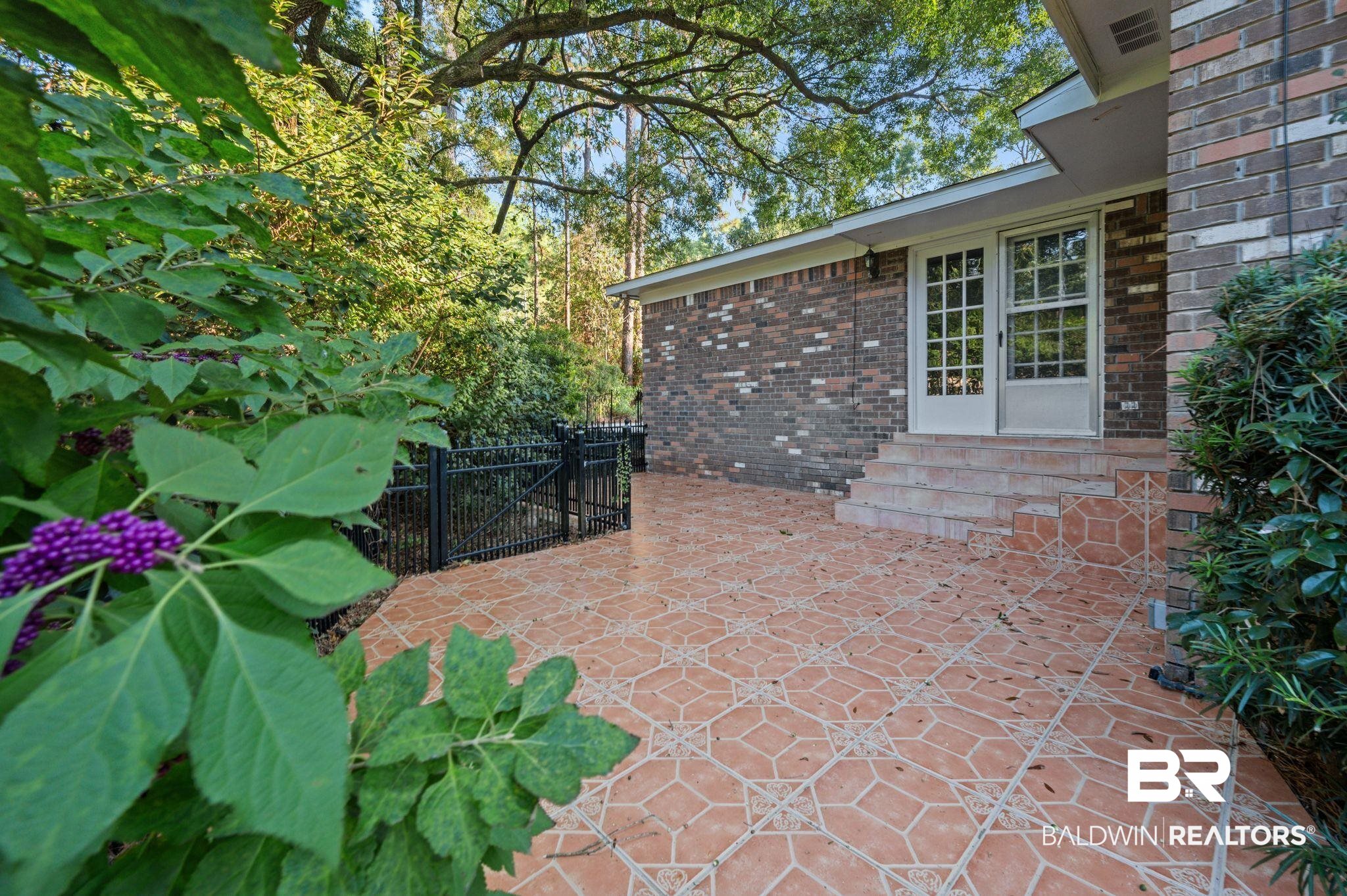 101 Cameron Circle Daphne, AL 36526 - Photo 29 of 39