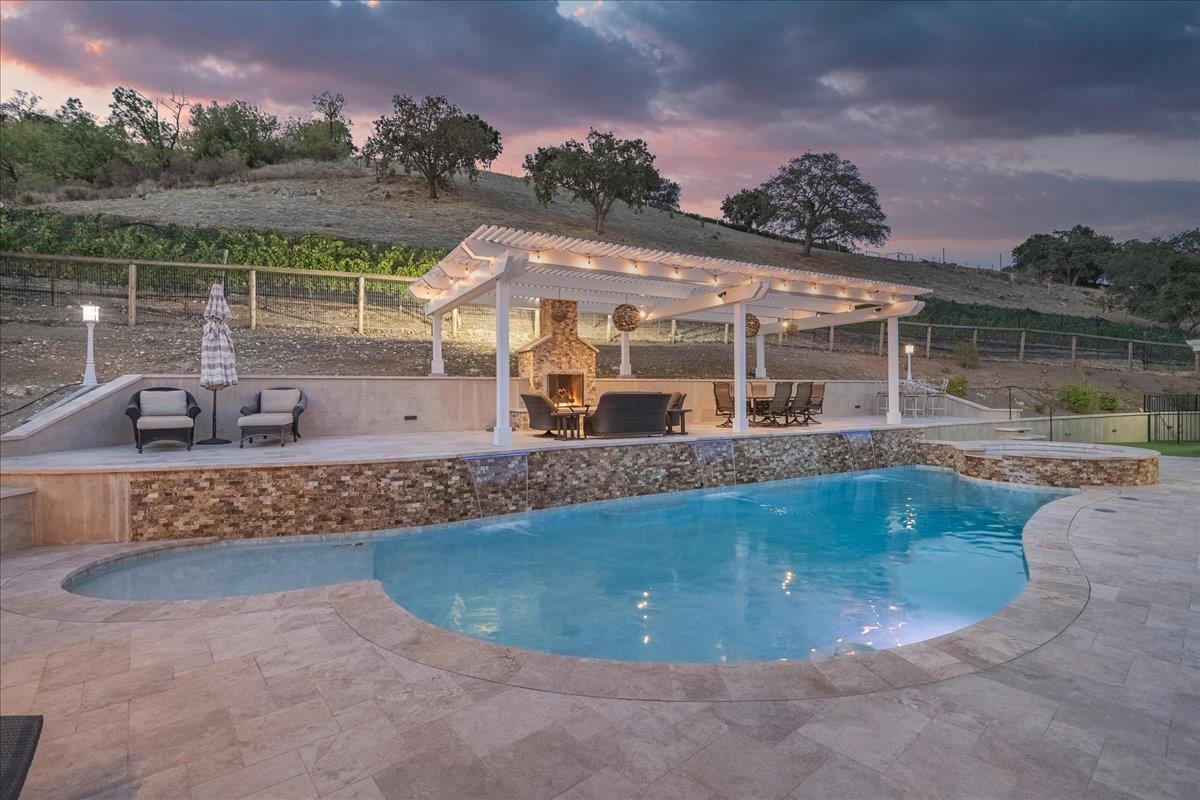 14411 Shannon Road Los Gatos, CA 95032 - Photo 70 of 109